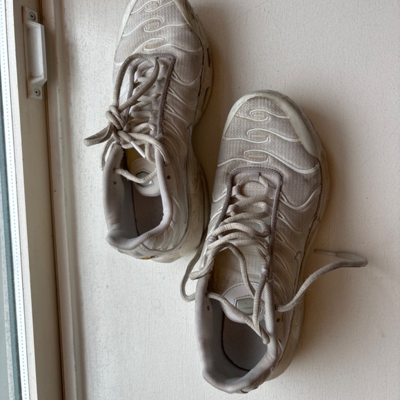 Runners - Picture 2 of 5